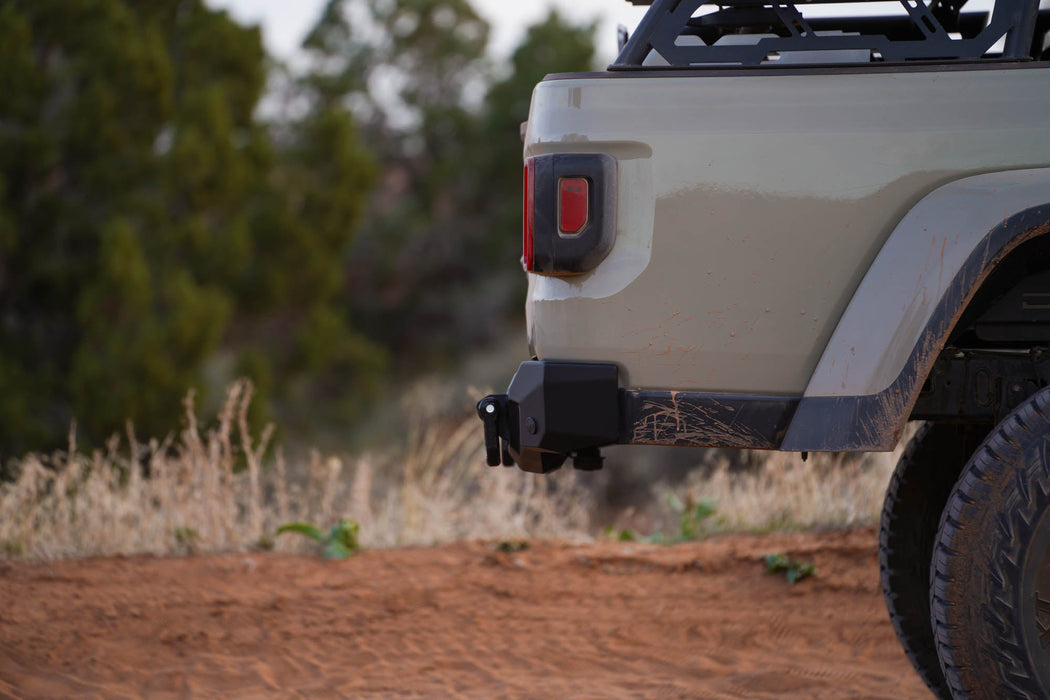 DV8 2020-2026 Jeep Gladiator JT – MTO Series Rear Bumper – RBGL-12