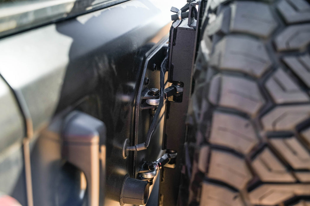 DV8 2018-2026 Jeep Wrangler JL – MTO Series Bumper Spare Tire Swing Gate – TCJL-13